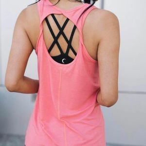 Zyia coral twist tank